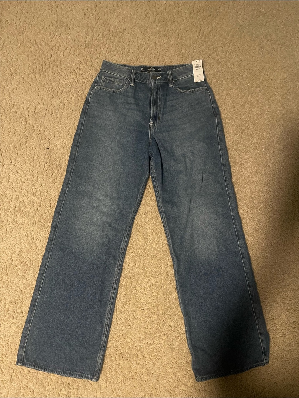 Hollister Ultra High Rise Baggy NWT